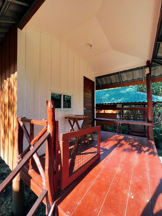 Hotel Lonely Groove Koh Chang Exterior foto